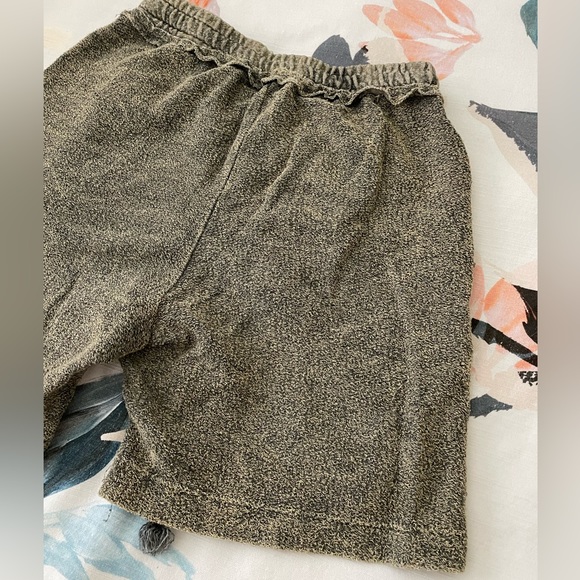 Free People At Ease Reverse Terry shorts army green - Picture 8 of 8